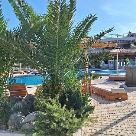 Hotel Palmera Sarti Eksteriør billede